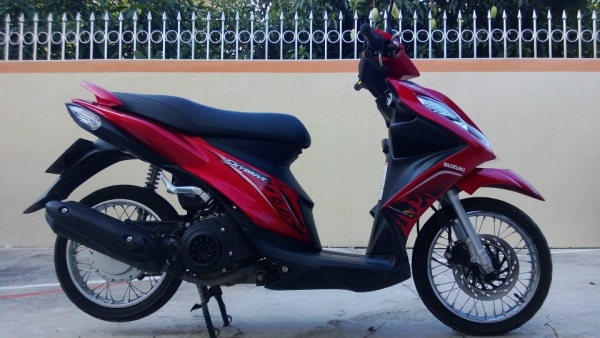 SKYDRIVE แดงตัดดำนิดๆ ลายใหม่ สวยมากกราฟฟิคแจ่ม ชุดสีเงางาม เข้มๆ