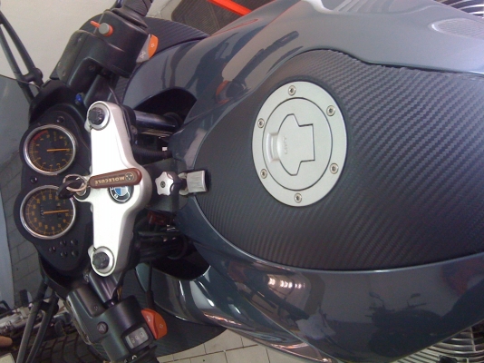 ขายbmw r1100s ทะเบียนแท้พร้อมโอนครับ ขายbmw r1100s ทะเบียนแท้พร้อมโอนครับ