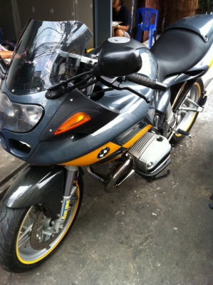 ขายbmw r1100s ทะเบียนแท้พร้อมโอนครับ ขายbmw r1100s ทะเบียนแท้พร้อมโอนครับ