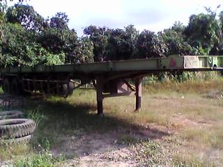 ขายหางพื้นเรียบ 2 เพลา 12 เมตร สวยมาก พร้อมใช้งาน 330000  จัดไฟร์แนนท์ได้