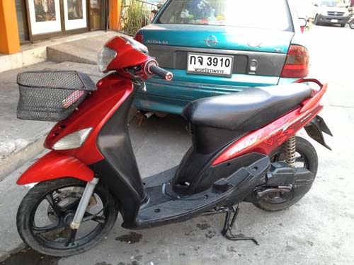 mio ปี 49 ล้อแม็กซ์ สีแดง เครื่องเดิม แน่นๆ เอกสารครบ mio ปี 49 ล้อแม็กซ์ สีแดง เครื่องเดิม แน่นๆ เอกสารครบ