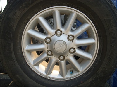 ขายล้อ ขายล้อ