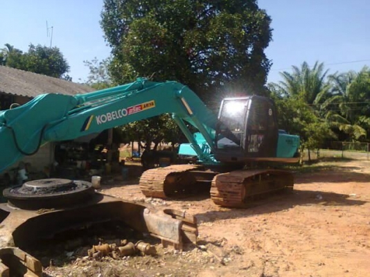 รถแบคโฮ KOBELCO PC 200 - 3 มัคที ( ทำสีเป็นรุ่นไหม่ ) สนใจติดต่อ 081 - 6079515 รถแบคโฮ KOBELCO PC 200 - 3 มัคที ( ทำสีเป็นรุ่นไหม่ ) สนใจติดต่อ 081 - 6079515