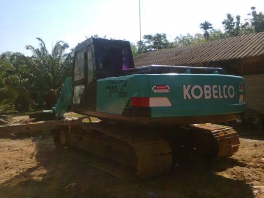 รถแบคโฮ KOBELCO PC 200 - 3 มัคที ( ทำสีเป็นรุ่นไหม่ ) สนใจติดต่อ 081 - 6079515 รถแบคโฮ KOBELCO PC 200 - 3 มัคที ( ทำสีเป็นรุ่นไหม่ ) สนใจติดต่อ 081 - 6079515