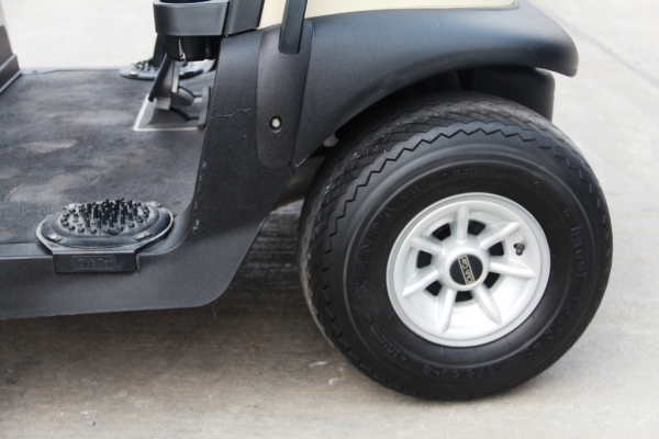 ปรับราคาใหม่ รถกอล์ฟไฟฟ้า Club Car รุ่น Precedent ปี 2007 มือ 2 ญี่ปุ่น สภาพสวยมากๆรถพร้อมใช้สุดๆ ปรับราคาใหม่ รถกอล์ฟไฟฟ้า Club Car รุ่น Precedent ปี 2007 มือ 2 ญี่ปุ่น สภาพสวยมากๆรถพร้อมใช้สุดๆ