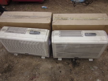 ขาย-เครื่องฟอกอากาศ ยี่ห้อ SANYO มี 4 ตัว ราคาตัวละ 4,000 บาท สภาพดูเหมือนใหม่ ใช้งานมาน้อย