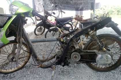 ขายแล้ว ครับ ขายเล่มชุดโอน+ป้ายทะเบียน มีโอ แถมโครงเครื่อง ถูกๆ