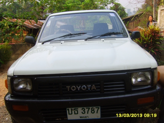 ขาย โตโยต้า LN 106  แท้ (คานแข็ง จากโรงงาน) เครื่อง 3 L