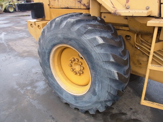 New stock CAT 910E อาร์มยาวพิเศษจากญี่ปุ่น สวย ไม่แพงครับ