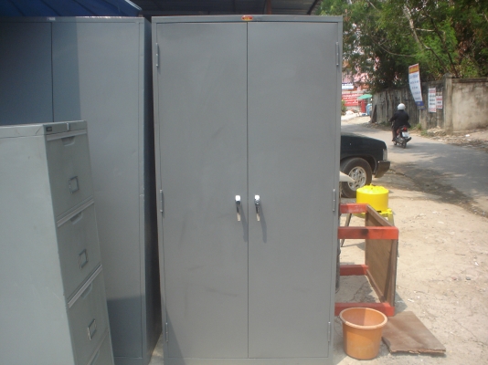 ตู้เก็บแฟ้มเอกสาร  หนาแข็งแรง    ไม่ผุ  ใหม่ๆขายใบละ2700บาท