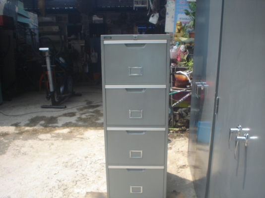 ตู้เก็บแฟ้มเอกสาร  หนาแข็งแรง    ไม่ผุ  ใหม่ๆขายใบละ2700บาท