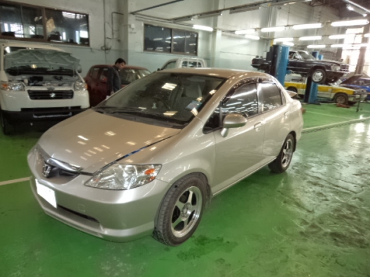 ขาย HONDA CITY 1.5 i-DSI ปี 2005 สวยๆ ถูกๆขายตามสภาพ086-4457033ไม่ลดแล้วครับ
