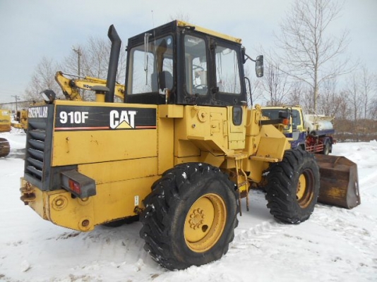 ถึงไทยแล้ว CAT 910F นำเข้าจากญี่ปุ่นอีกคัน สภาพสวย ราคาไม่แพงครับ