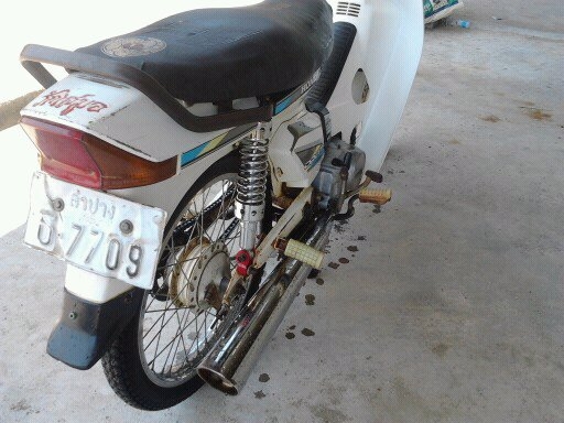 ขายดรีมคุรุสภา สีขาวแท้ ๆ มี 2 คัน ทะเบียนโอนเอกสารครบ