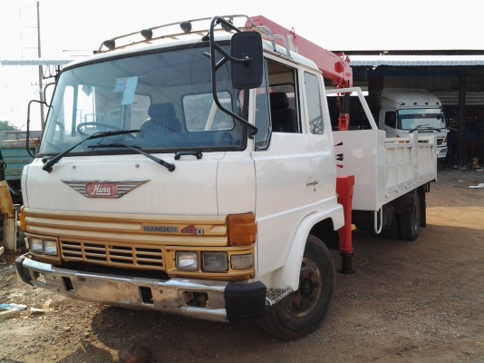 ขายhino FD ติดเครนยูนิค3ตันเครื่องeh 700พร้อมใช้งาน
