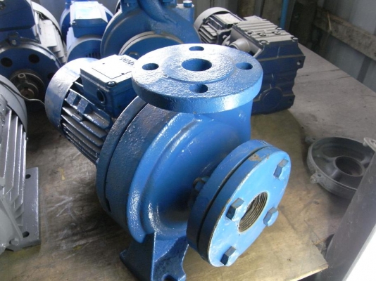 ขายปั้มน้ำ Calpeda 1.5 HP. 380 V made it Italy สภาพสวยพร้อมใช้งาน ขายปั้มน้ำ Calpeda 1.5 HP. 380 V made it Italy สภาพสวยพร้อมใช้งาน