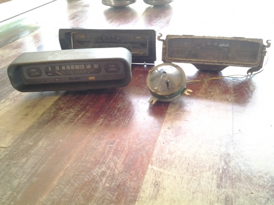 JOECLASSICขายเรือนไมล์ดัสสัน521 เรือนไมล์มาสด้าโปรซีด 1600 ช่องนาฬิกา 620สนใจโทรสอบฤามได้เลย..