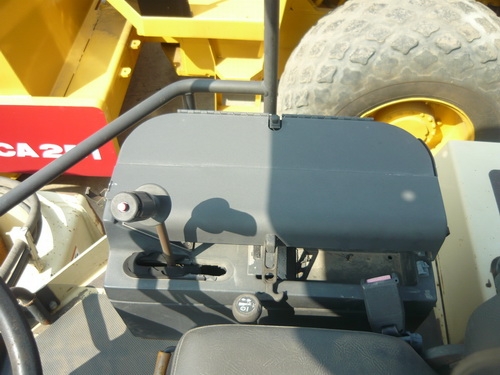 รถบด 10 ตัน Ingersoland SD-100D-164684 (2 เพลา) รถนอกแท้ สภาพเดิมๆ ชม.ต่ำ รถบด 10 ตัน Ingersoland SD-100D-164684 (2 เพลา) รถนอกแท้ สภาพเดิมๆ ชม.ต่ำ