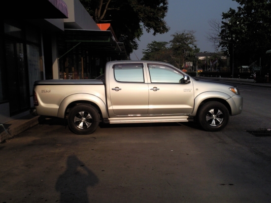 vigo4 ประตู  AUTO รถใช้เอง ขายดาวส์ แค่แปดหมื่น