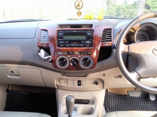 vigo4 ประตู  AUTO รถใช้เอง ขายดาวส์ แค่แปดหมื่น