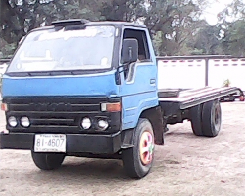 หกล้อ115ไดน่าบรรทุกรถเกี่ยวรถไถคูโบต้าและรถแบคโฮpc60สบายเครื่องดีคัคชีสวยเอกสารพร้อมโอน(ราคาถูกสุดๆ)