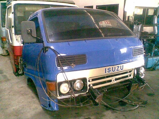 ขายหัวเก๋ง อีซูซุ KS หัวเก่าเก็บสีใหม่แล้วทั้งหัว ยกหัวได้ เกียร์สาย  อุปกรณ์ครบ