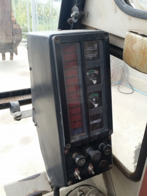 ขายรถแบคโฮราคาพิเศษ K905 ยีห้อ KOBELCO รถเก่านอก ไม่เคยผ่านการใช้งานในไทย