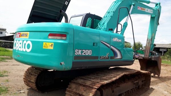 ขายด่วน!! Kobelco sk200-8 YN-12 super สภาพสวยค่ะ