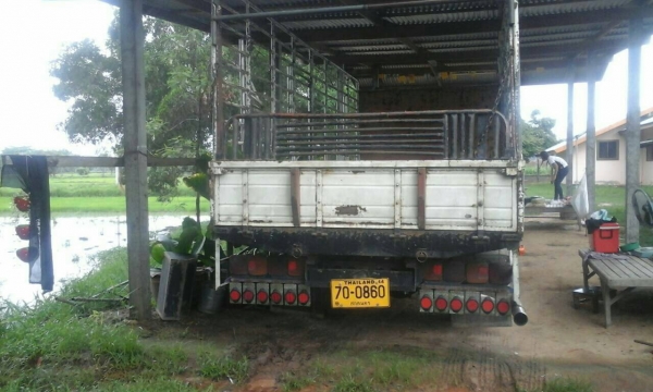 Isuzu NQR 212 แรงม้า ปี52 กะบะยาว 5.8ม. พร้อมหลังคาอย่างงาม