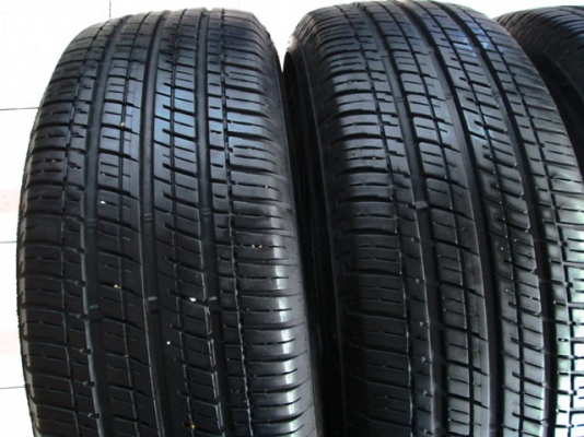 ขายยาง BRIDGESTONE DUELER 225-65-17 ปี15 สวยๆ 1ชุด