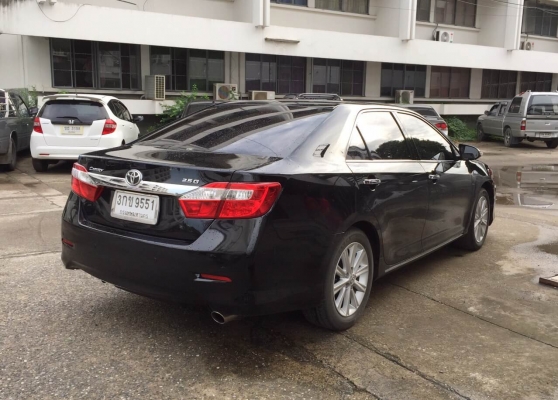 TOYOTA CAMRY โฉมปี (12-15) 2.5  AT ปี 2014