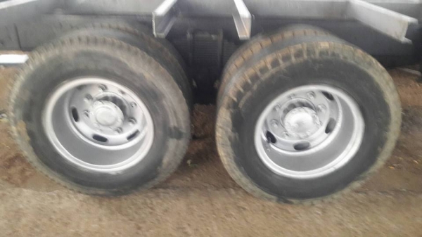 ร๊อคสะเดิด 175 เพลาเดียว  (กำลังจะต่อกระบะเทรนเลอร์รถเกี่ยว ) ถ้าไม่เอาแพรถเกี่ยวก็ได้ หัวคัชชี 45