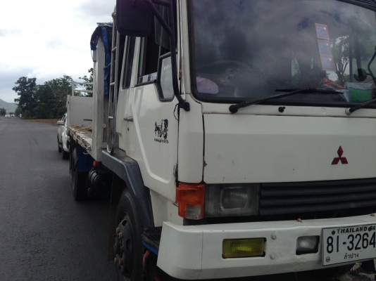 จองแล้วครับ สิบล้อ มิตซู FN516MA195เพาเดียว พื้นเรียบ ช่วงยาว6.50ม สภาพดีสวย แอร์เย็นๆพร้อมใช้งาน ทะเบียนพร้อมโอน