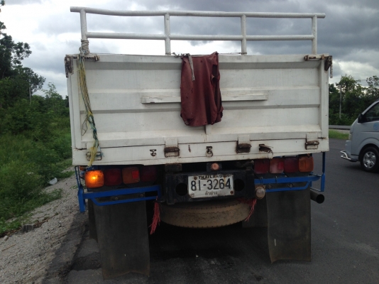 จองแล้วครับ สิบล้อ มิตซู FN516MA195เพาเดียว พื้นเรียบ ช่วงยาว6.50ม สภาพดีสวย แอร์เย็นๆพร้อมใช้งาน ทะเบียนพร้อมโอน