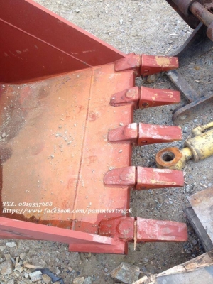 BUCKET บุ๊งกี๋สำหรับรถขุดไซค์ 200,220 สลัก 80 มิล/ แบบธรรมดา/5 ฟัน /ปากกว้าง: 42 นิ้ว/สินค้าใหม่/ยังไม่เคยใช้งาน ราคาเพียง(ใบละ) 40,000 บาท BUCKET บุ๊งกี๋สำหรับรถขุดไซค์ 200,220 สลัก 80 มิล/ แบบธรรมดา/5 ฟัน /ปากกว้าง: 42 นิ้ว/สินค้าใหม่/ยังไม่เคยใช้งาน ราคาเพียง(ใบละ) 40,000 บาท