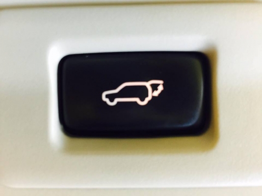 Toyota Alphard Hybrid  รุ่นTopสุด ขายถูก ถูก สภาพสวยจัดๆ บอกเลยคะ