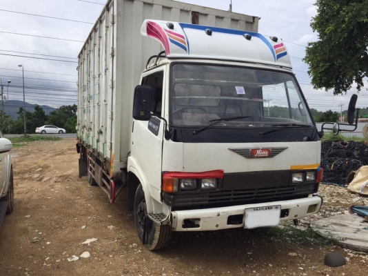 6ล้อบรรทุก ตู้แห้ง10บาน HINO KM779 JO5C-145 แรง เครื่อง+เกียร์ ใหม่ ลงเล่มครบ ช่วงล่างเดิม คัสซีสวย พ.พาวเวอร์ ยาง8.25/16 ตู้แห้ง10บาน 5.50ม. สภาพยังใหม่ พร้อมใช้ เอกสารเล่มฯ ครบ ภาษีเต็ม **ขาย 6ล้อบรรทุกตู้แห้ง10บาน5.50ม. เครื่อง+เก 6ล้อบรรทุก ตู้แห้ง10บาน HINO KM779 JO5C-145 แรง เครื่อง+เกียร์ ใหม่ ลงเล่มครบ ช่วงล่างเดิม คัสซีสวย พ.พาวเวอร์ ยาง8.25/16 ตู้แห้ง10บาน 5.50ม. สภาพยังใหม่ พร้อมใช้ เอกสารเล่มฯ ครบ ภาษีเต็ม **ขาย 6ล้อบรรทุกตู้แห้ง10บาน5.50ม. เครื่อง+เก