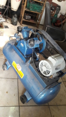 ขายปั้มลม cy 90 ลิตรมอเตอร์ 1 แรง 2 ลูกสูบ 7500 บาท