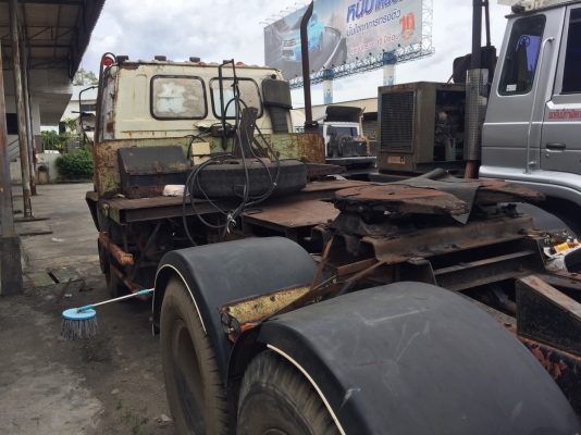 ขาย. รถสิบล้อหัวลาก อีซูสุ. 175 เพลาเดียว คัดซี 10ล้อ แปลงเป็นหัวลากลงเล่มแล้ว. สวยเดิม บาง ยางดี. มี 3คัน ขาย. รถสิบล้อหัวลาก อีซูสุ. 175 เพลาเดียว คัดซี 10ล้อ แปลงเป็นหัวลากลงเล่มแล้ว. สวยเดิม บาง ยางดี. มี 3คัน