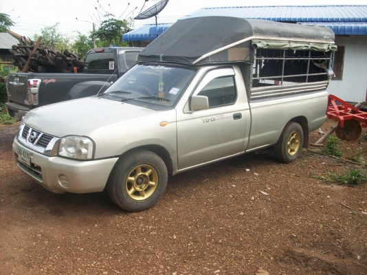 -ขายฟอร์นเทีย  เอาไปใช้งานใด้เลย ทะเบียนไม่ขาดเอกสารพร้อมโอน