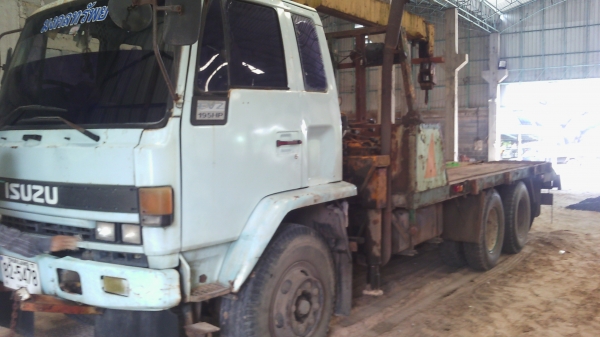 ขายรถเทเลอร์  ISUZU  2  เพลา