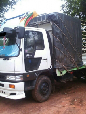 หกล้อ ฮีโน่ FC4J145ปี47ช่วงยาว5.50ม สภาพดีสวยเดิมๆพร้อมใช้ ทะเบียนพร้อมโอน หกล้อ ฮีโน่ FC4J145ปี47ช่วงยาว5.50ม สภาพดีสวยเดิมๆพร้อมใช้ ทะเบียนพร้อมโอน