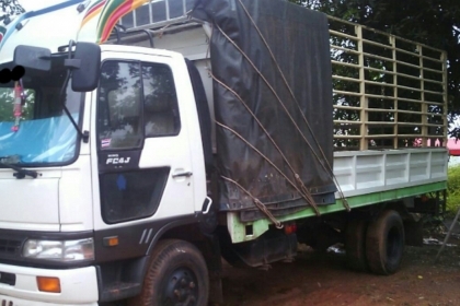 หกล้อ ฮีโน่ FC4J145ปี47ช่วงยาว5.50ม สภาพดีสวยเดิมๆพร้อมใช้ ทะเบียนพร้อมโอน หกล้อ ฮีโน่ FC4J145ปี47ช่วงยาว5.50ม สภาพดีสวยเดิมๆพร้อมใช้ ทะเบียนพร้อมโอน