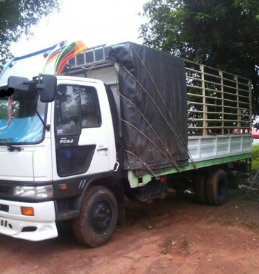 หกล้อ ฮีโน่ FC4J145ปี47ช่วงยาว5.50ม สภาพดีสวยเดิมๆพร้อมใช้ ทะเบียนพร้อมโอน หกล้อ ฮีโน่ FC4J145ปี47ช่วงยาว5.50ม สภาพดีสวยเดิมๆพร้อมใช้ ทะเบียนพร้อมโอน