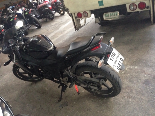 ขาย Honda CBR 150 i ปี 56 สีดำ เครื่องดีเดิมๆ ชุดสีดี เล่มพร้อมชุดโอน ขาย Honda CBR 150 i ปี 56 สีดำ เครื่องดีเดิมๆ ชุดสีดี เล่มพร้อมชุดโอน