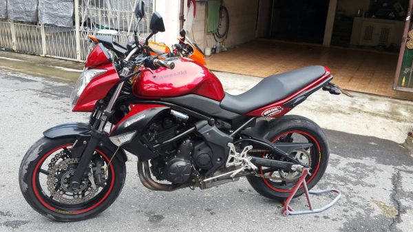 ถูกกว่านี้มีอีกไหม KAWASAKI ER6N ไม่เคยมีอุบัติเหตุ