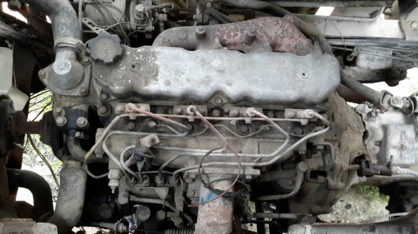 ขายรถดั้ม6ล้อKM เครื่อง4สูบ117แรง ทะเบียน ม.79 ขายตามสภาพ