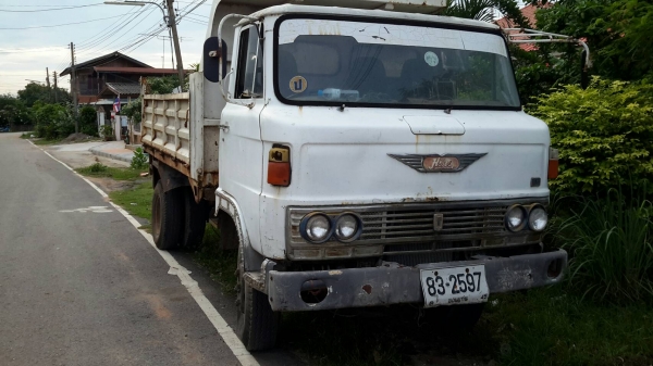 ขายรถดั้ม6ล้อKM เครื่อง4สูบ117แรง ทะเบียน ม.79 ขายตามสภาพ