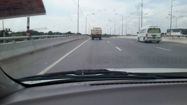 ขายรถดั้ม6ล้อKM เครื่อง4สูบ117แรง ทะเบียน ม.79 ขายตามสภาพ