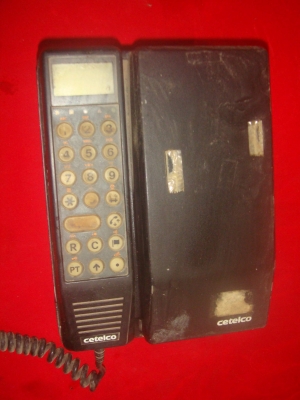 ขายโทรศัพท์ มือถือโบราณ ยี่ห้อ cetelco รุ่นแรก